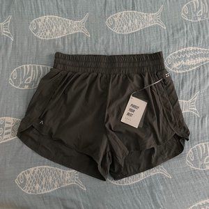 Acta High-waisted Short w/ Liner - Smoke